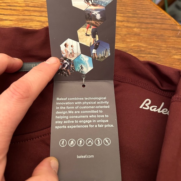 Baleaf Women’s Active Long Sleeve Shirt Lot NEW Size Large Navy, Cranberry - Picture 2 of 6